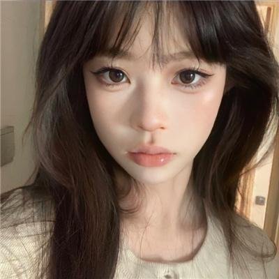 泪光闪闪
